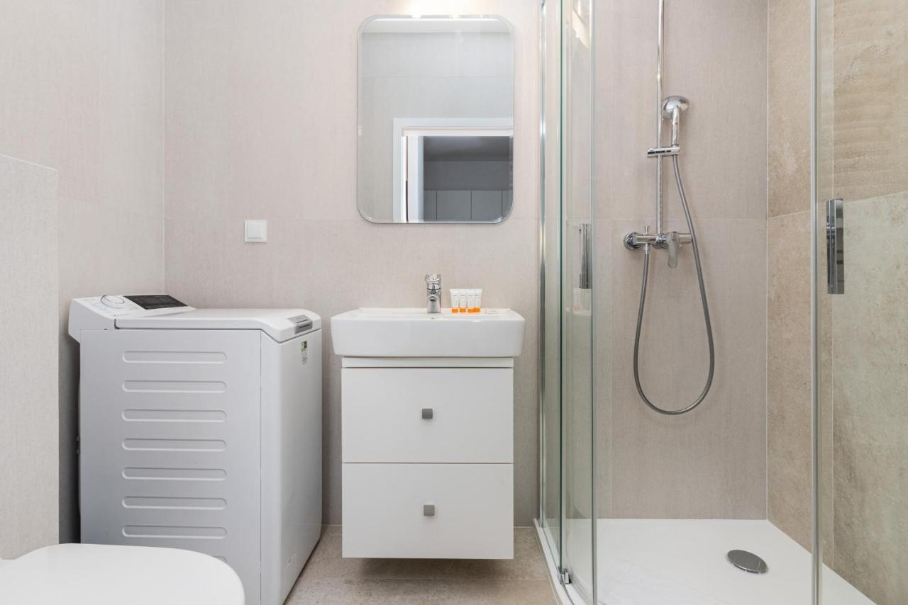 Plac Unii Apartment Gdynia City Centre By Noclegi Renters Exterior foto