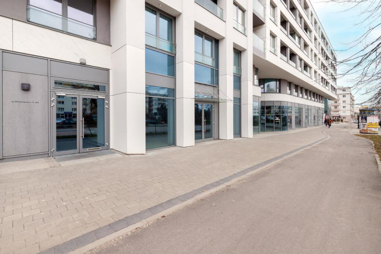 Plac Unii Apartment Gdynia City Centre By Noclegi Renters Exterior foto
