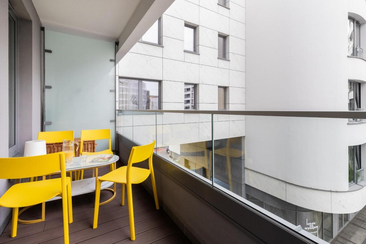 Plac Unii Apartment Gdynia City Centre By Noclegi Renters Exterior foto
